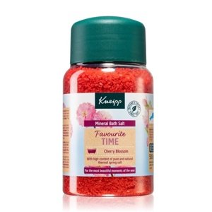 Koupelová sůl s minerály Kneipp Favourite Time Cherry Blossom 500 g